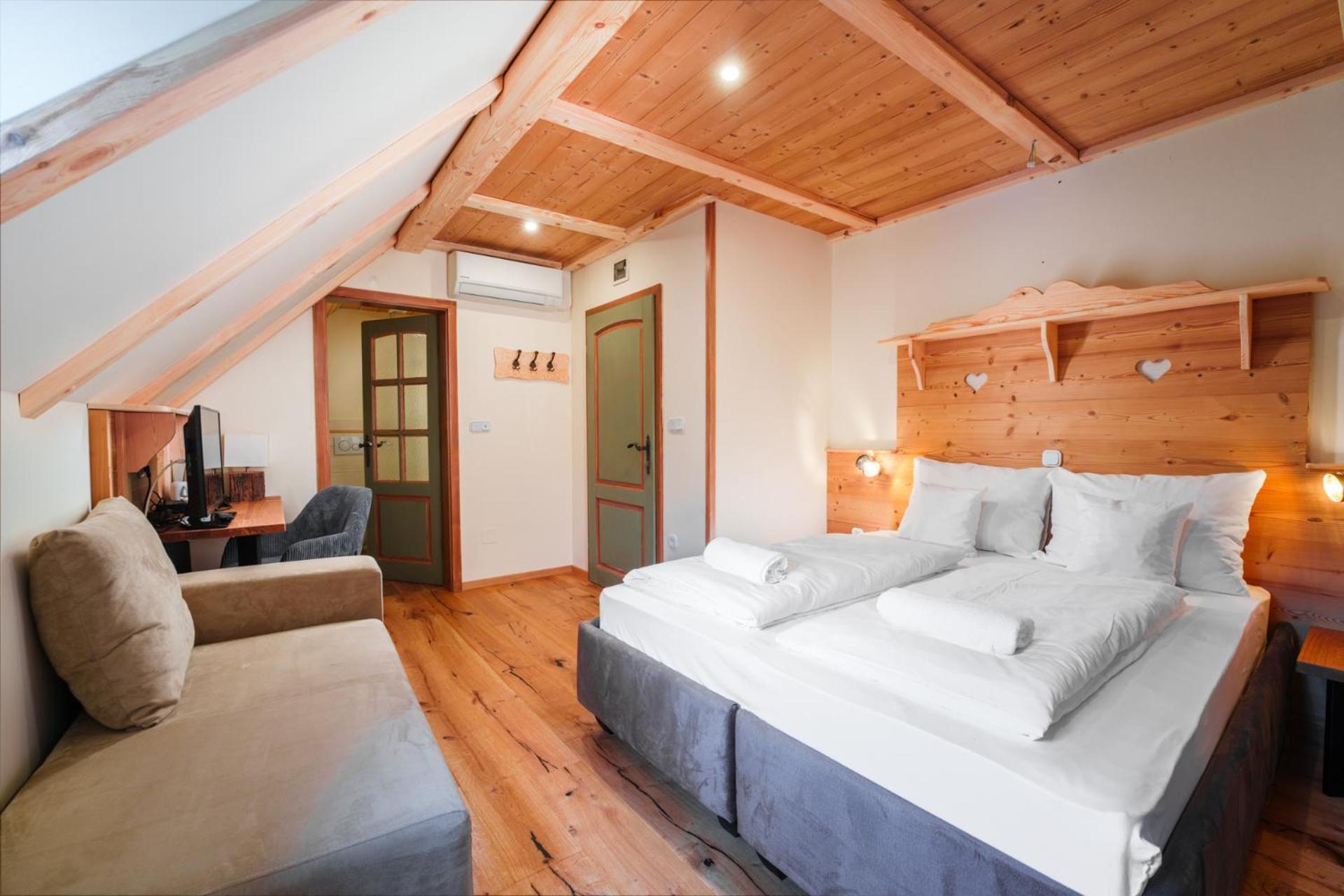 Gostilna Pri Martinu Hotel Kranjska Gora Eksteriør billede